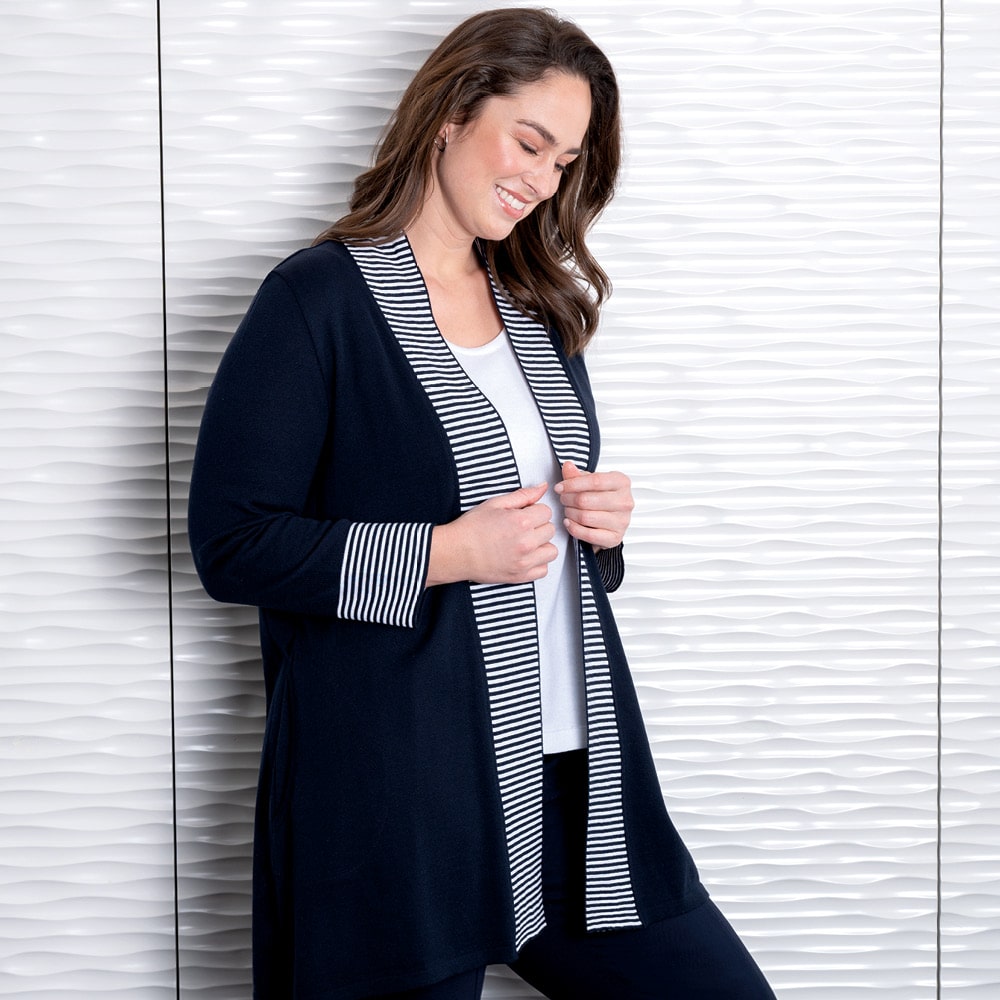 Jacke mit Schalkragen gestreift