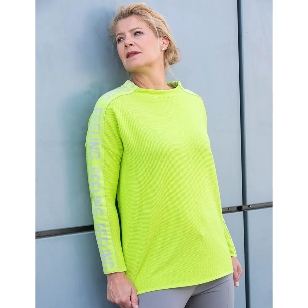Kastenpullover Schrift
